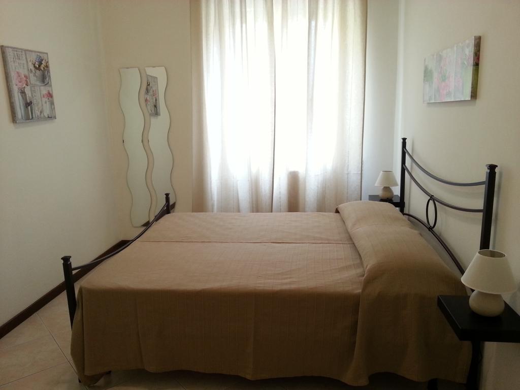 Arena Suite Verona Habitación foto